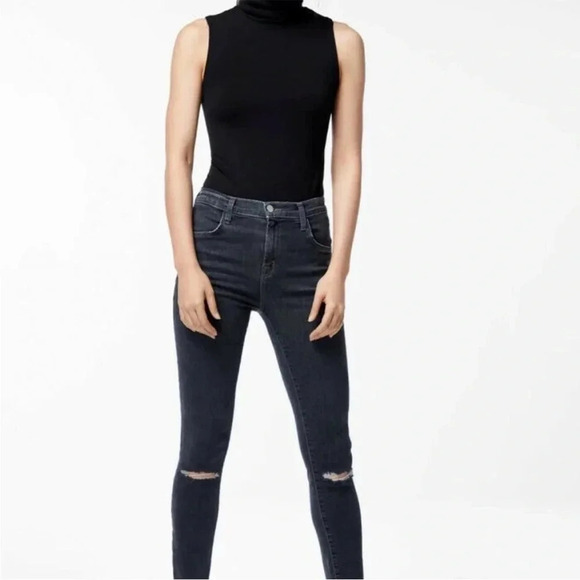 Jbrand Alana In Ashes distruct - Picture 4 of 16